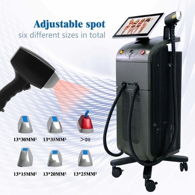 آلة إزالة الشعر بالليزر ذات الديود 808nm AC110V/ 220V 10% 50HZ/ 60HZ مصدر الطاقة