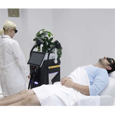 الجليد الطبي بلاتينيوم 755nm 808nm 1064nm ليزر دائم إزالة الشعر 808nm ليزر ثنائي الألياف