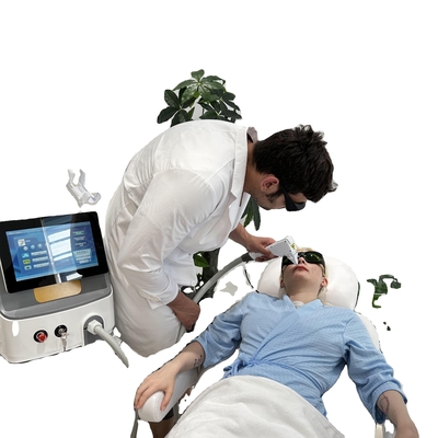 OEM ODM آلة إزالة الشعر بالليزر ذات الديود المرتبط بالألياف 808nm طول موجة