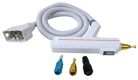 532nm 1064nm 1320nm Q Switch ND Yag ليزر آلة لبيض الجلد / الدوائر الداكنة