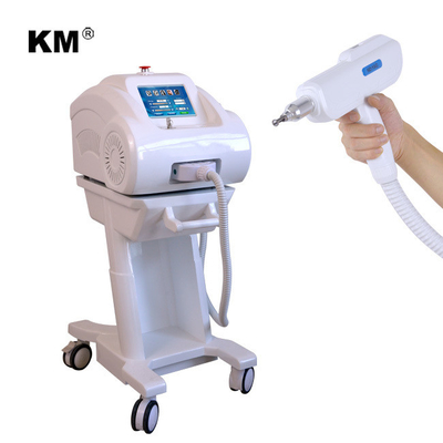 1064nm 532nm 1320nm Nd Yag معدات ليزر محمولة لتبييض الجلد